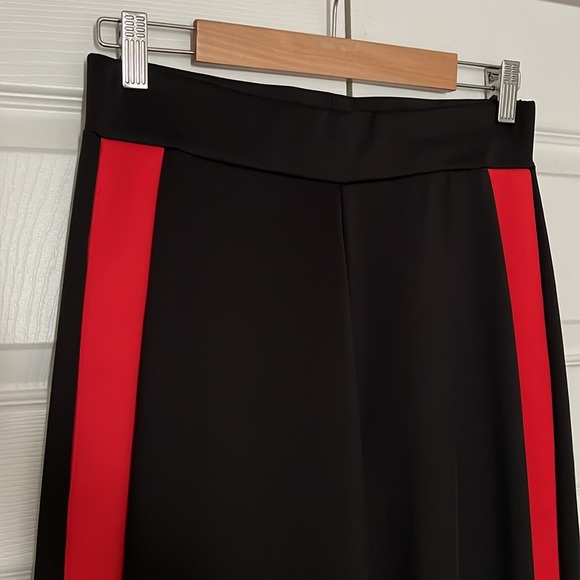 Black and red Zara jogger style wide leg pants in size S - Picture 2 of 4